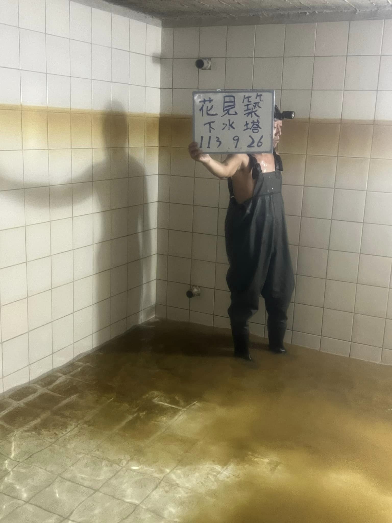 台中大雅水塔清洗