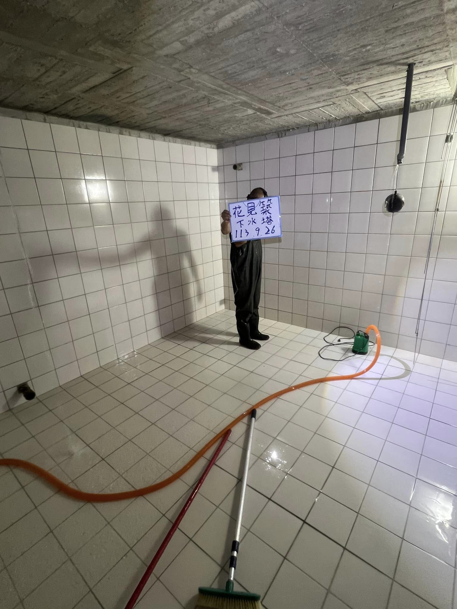 台中大雅水塔清洗