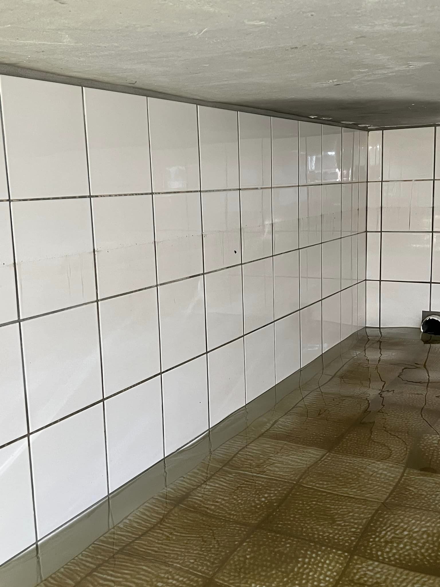 台中大雅水塔清洗