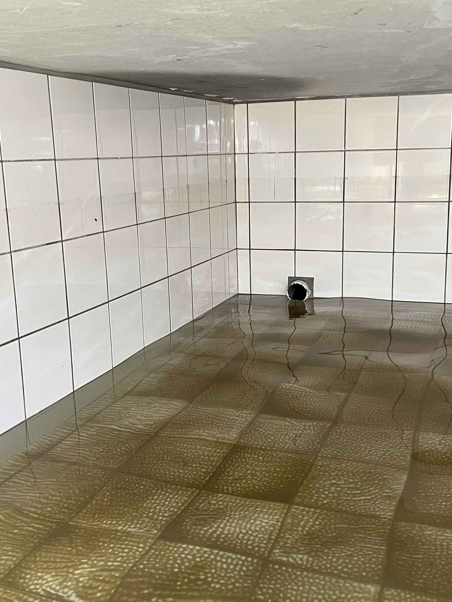 台中大雅水塔清洗