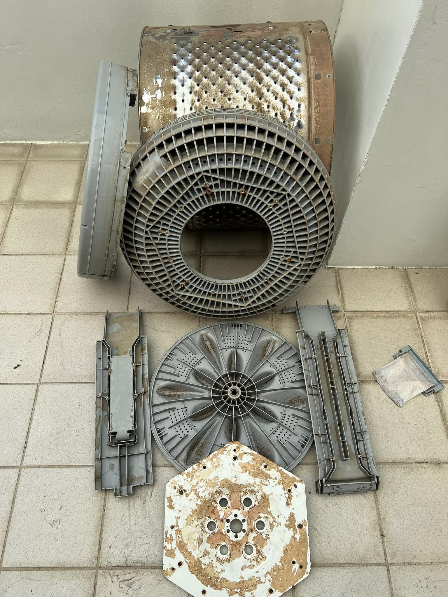 台中沙鹿清洗水塔+洗衣機