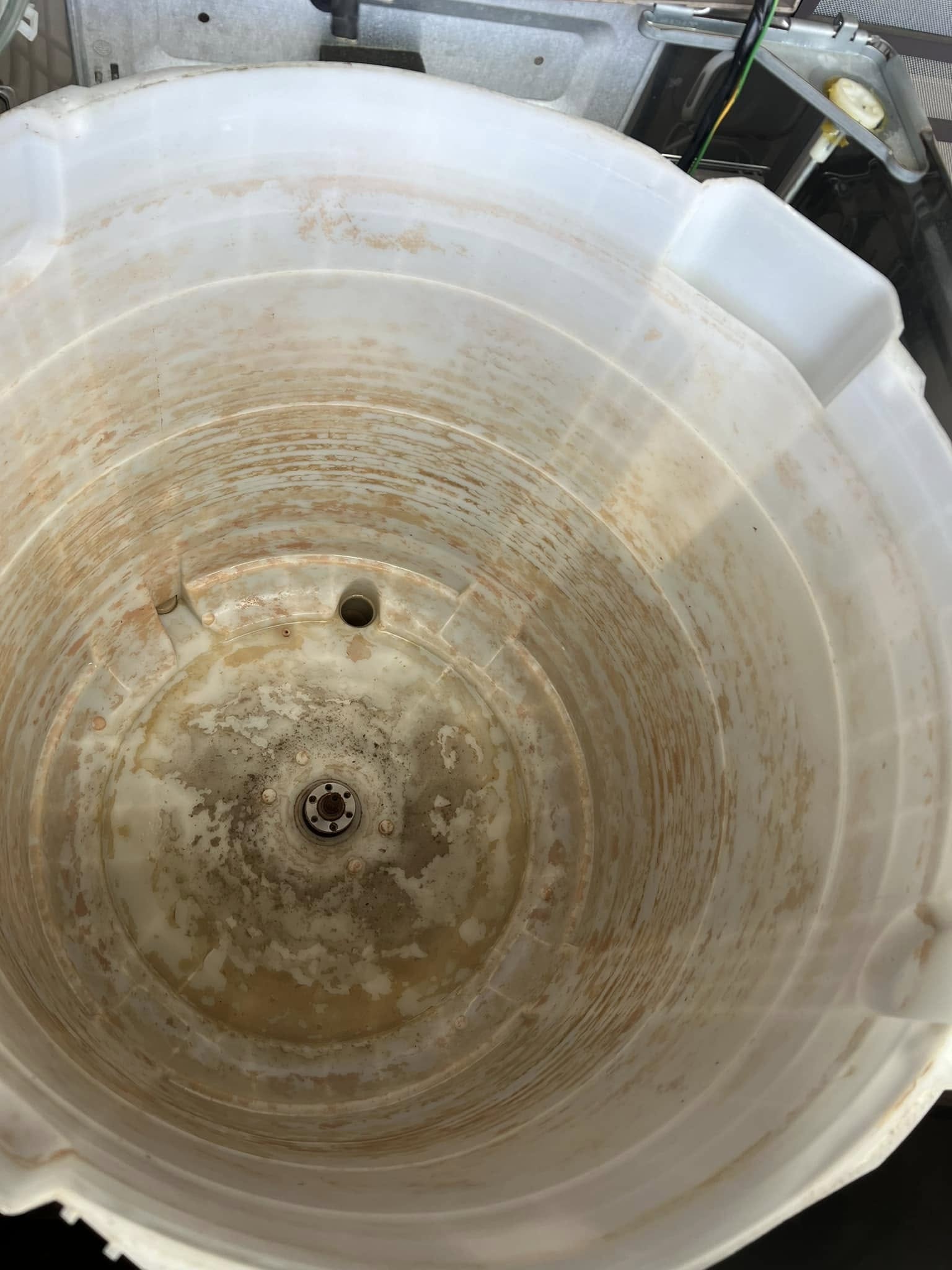 台中沙鹿清洗水塔+洗衣機