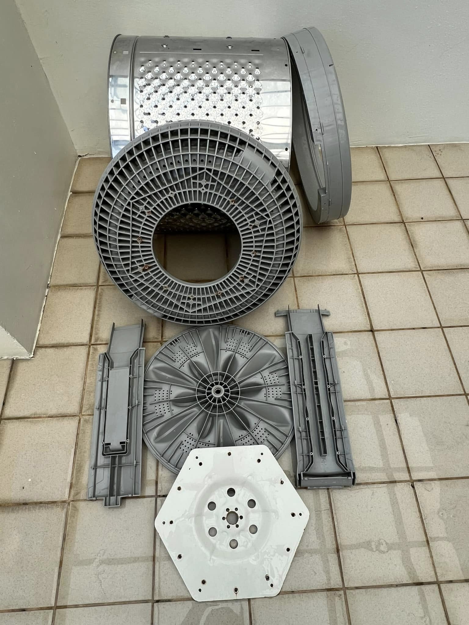 台中沙鹿清洗水塔+洗衣機