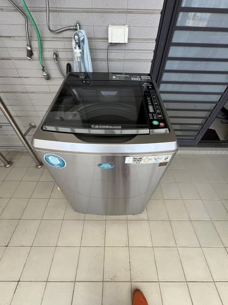 台中沙鹿清洗水塔+洗衣機