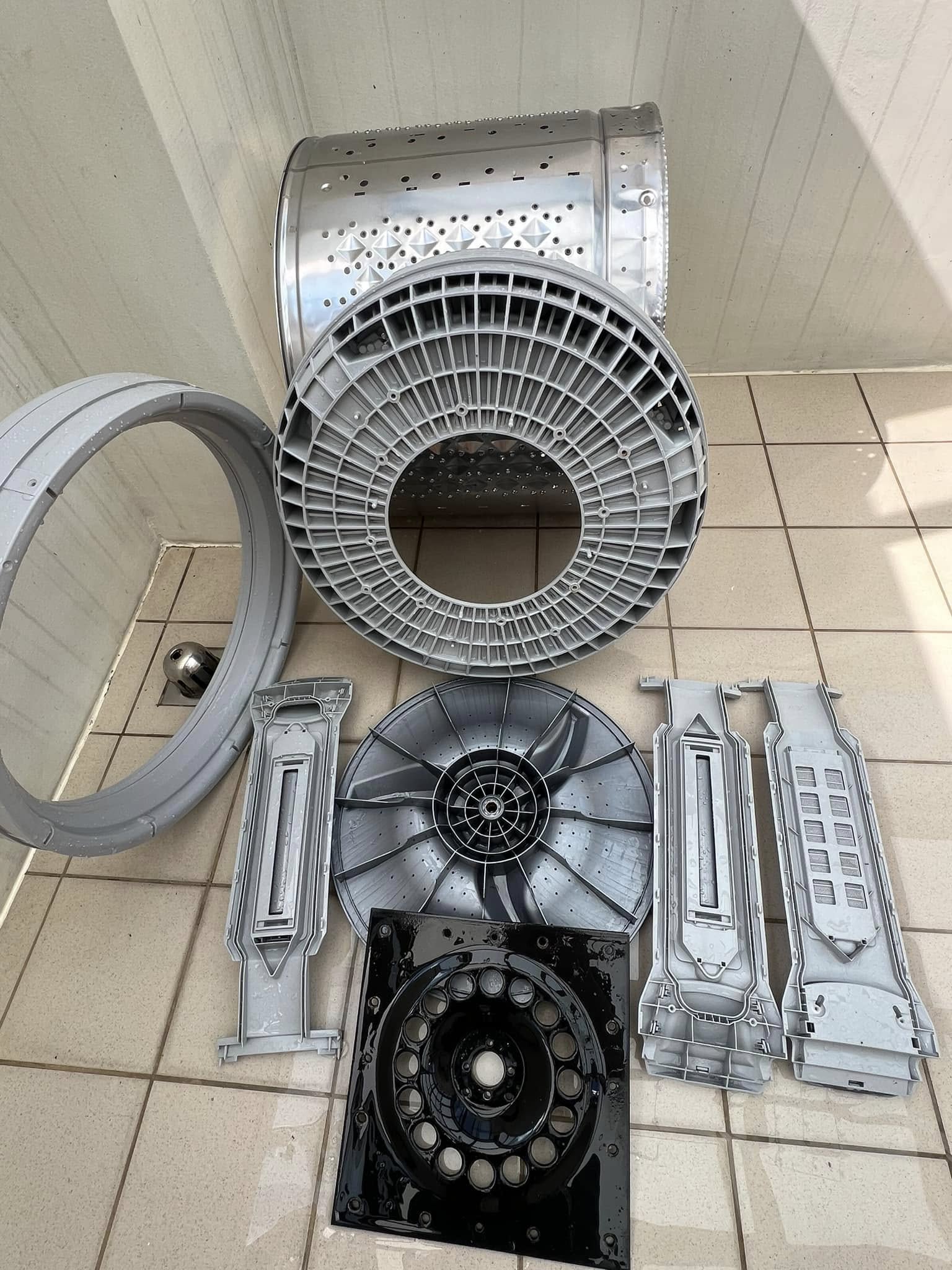 台中清水清洗水塔+洗衣機+太陽能熱水爐+分離式冷氣