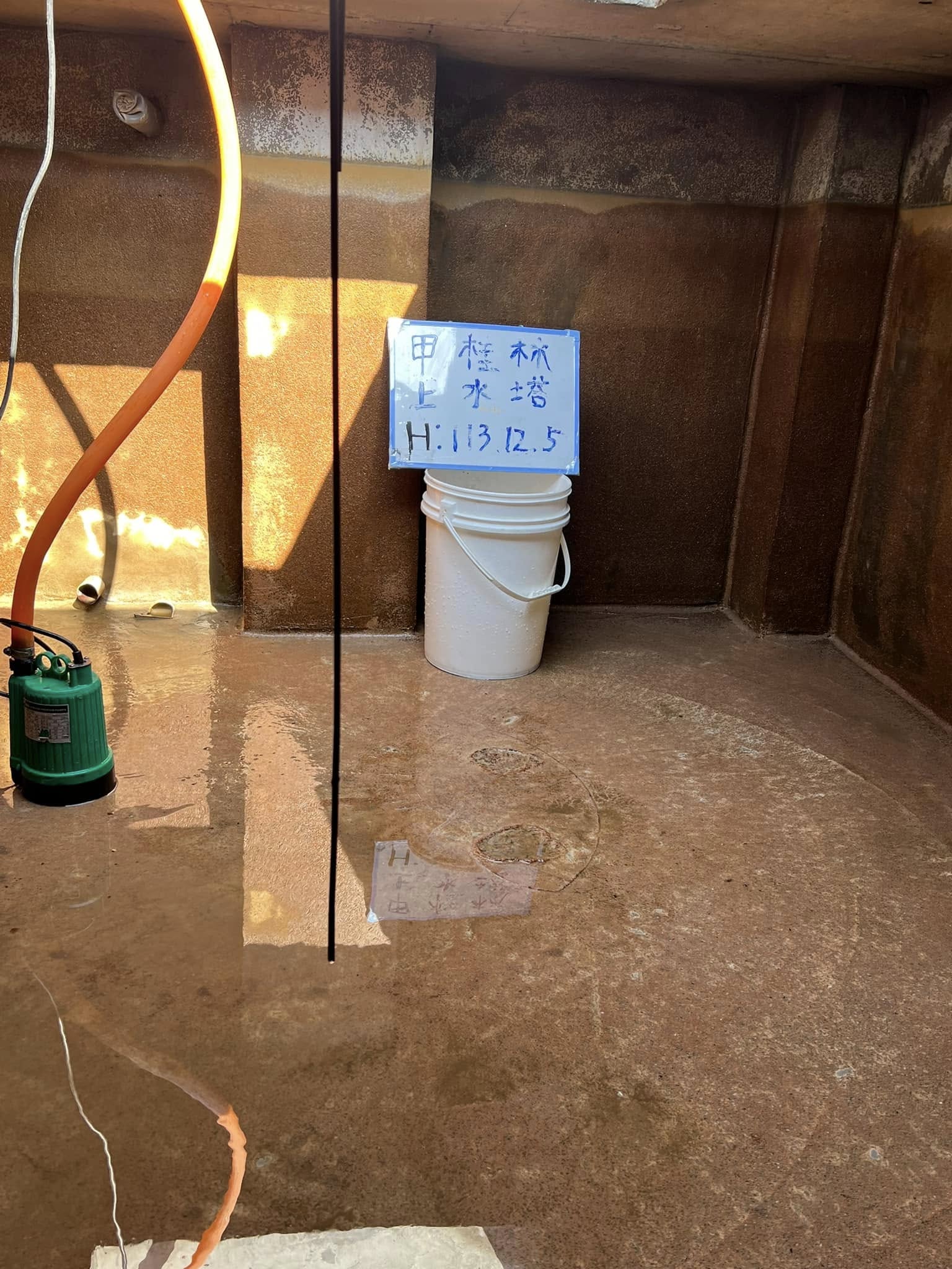 台中清水白鐵下水塔+RC上水塔清洗